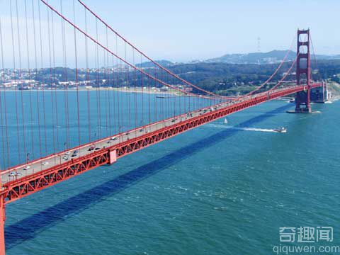 世界第一高桥合龙 距江面达惊人的565米