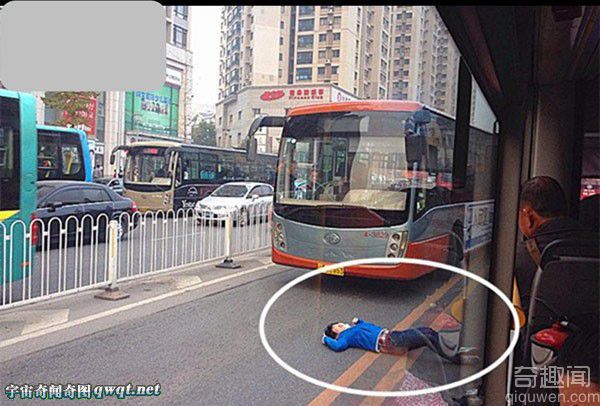 闯BRT专用道事故频发：大连女孩闯公交车道被撞昏