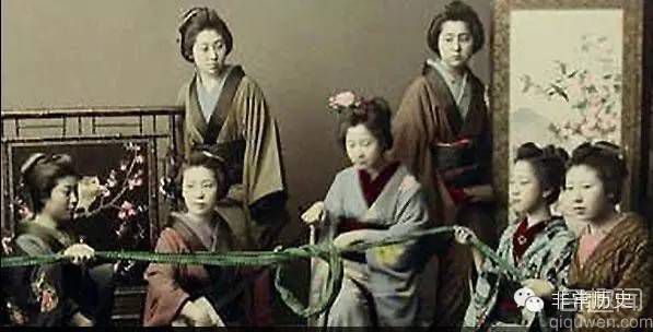 回忆：那段数十万日本女性被卖出海外的殖民史
