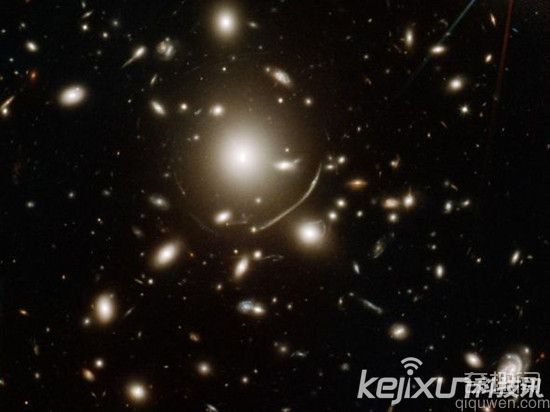 最早星系的形成晚于宇宙大爆炸大约2亿年