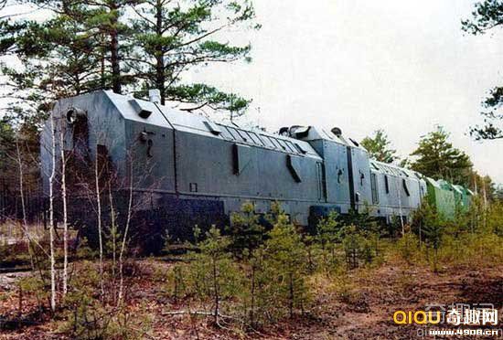 [多图]全世界最后一辆装甲列车 直到2005年才退役拆毁