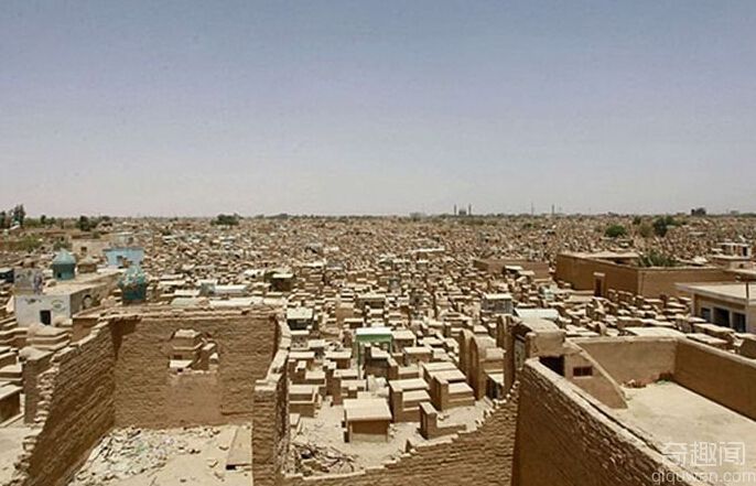 世界上最大墓地：有1400年历史埋葬500万人(组图)