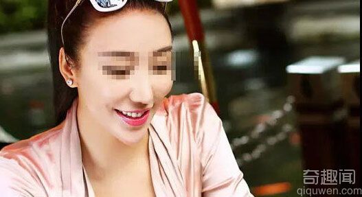 深圳40岁外围女假扮明星卖淫被抓