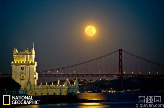 世界上最美的月亮：超级月亮图片【组图】