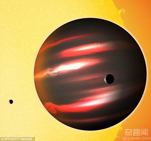 最黑暗的行星 一个巨大的黑色球体