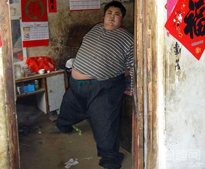 中国第一胖离世 你还敢胖下去不