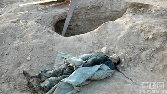 吐鲁番火焰山下发现5具清代干尸 均为男性