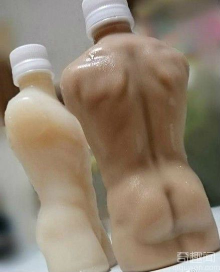 日本无节操饮料走红 瓶身是男子裸身躯体造型