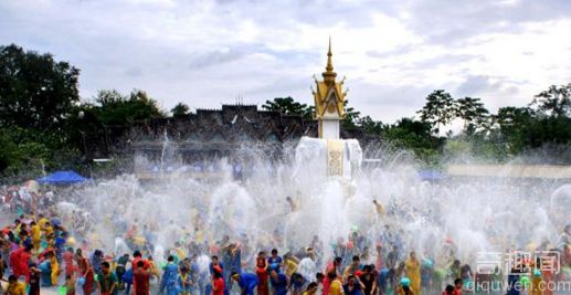 傣族泼水节的传说 泼水节有什么风俗民情