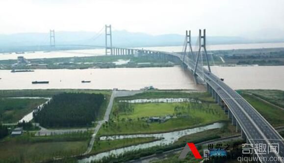 世界十大悬索桥有哪些 来看看全球十大悬索桥的样子吧