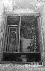 千年“军官”墓 埋有上百个木俑 古墓探秘