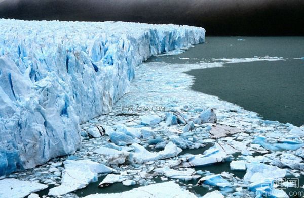 世界上最大的冰川公园 面积达1414平方千米