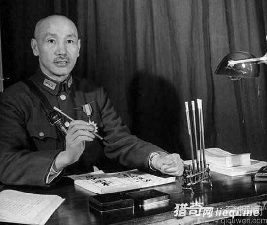 阅读蒋介石日记的学者道出 蒋介石一生有五大毛病