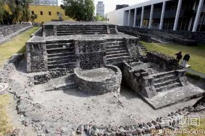 墨西哥发现800年历史金字塔