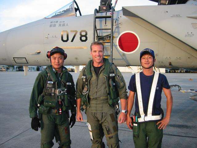 离奇失踪的F15飞行员找到了！得知内情后，日本态度很奇怪