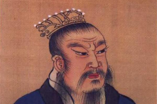 诸葛亮表现并不抢眼，为何能位居丞相，原来刘备的做法大有深意