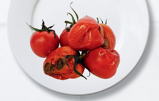 国际学校发现烂番茄，给学生吃团餐还能放心吗？