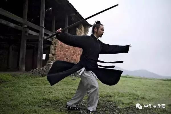 从古代的杀伐利器，到现在的文化传承，中国剑术究竟经历了怎样的发展？