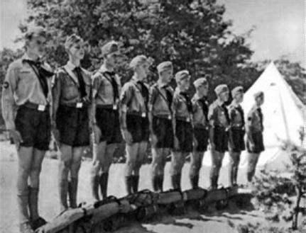 纳粹德国党卫军第12装甲师，二战中唯一参战的童子军