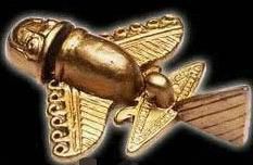 埃及金字塔发现2200年前飞机模型！专家：纯金打造，价值连城