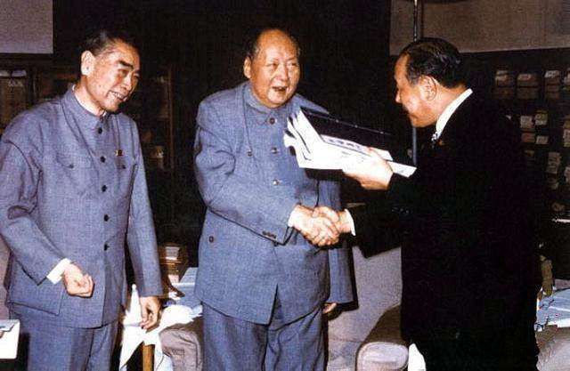 毛主席逝世前提到的日本人，他是谁？为何令主席如此牵挂？