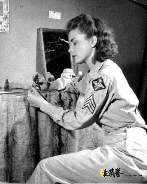 二战中“漂亮”的美国女兵，足迹遍布全世界