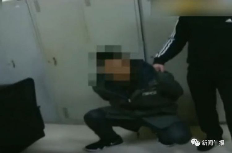 男子殴打20年前老师 在杭州被抓