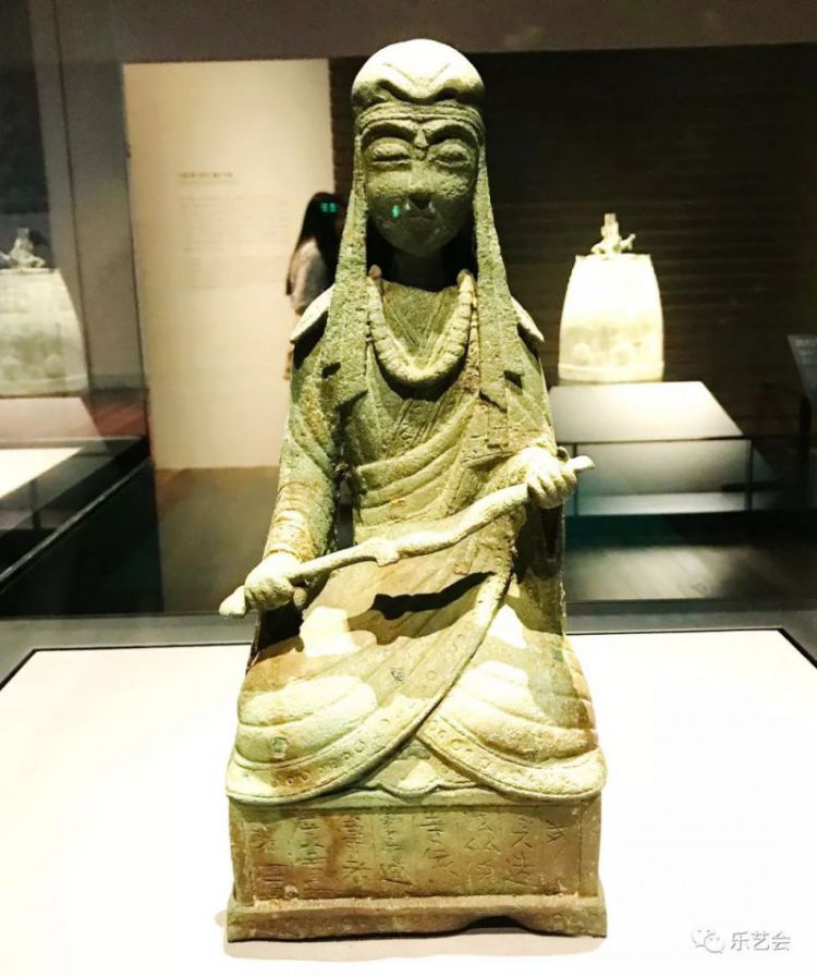 青岛李国梁先生分享韩国国立中央博物馆金铜石造像