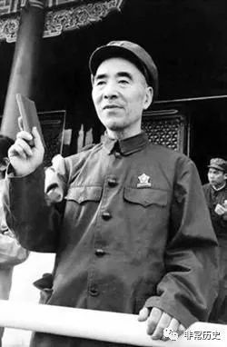 1973年毛泽东为何坚持对调八大军区司令员？