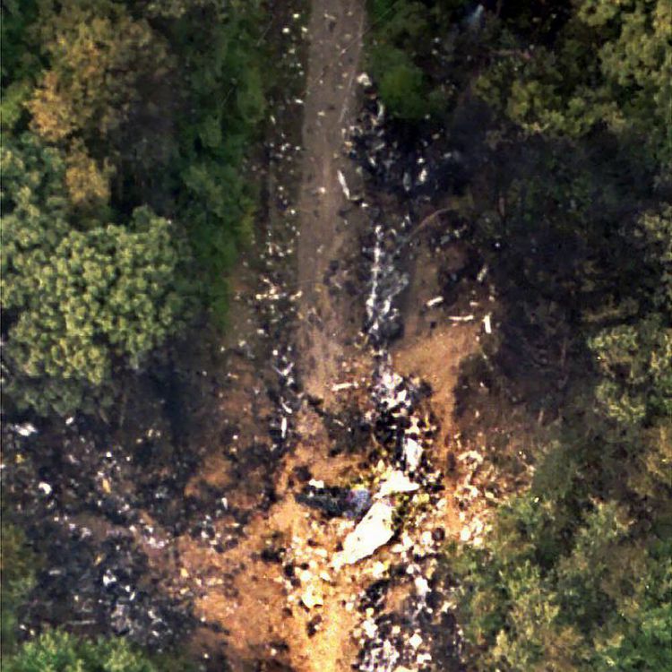 92年桂林空难，飞机解体后几十吨残骸不见，遇难者多了2个