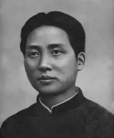 今天，我们不能忘记中华伟人毛泽东！