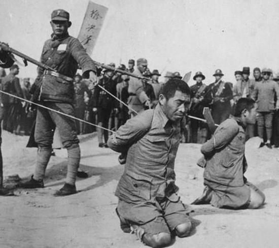 中国最有骨气的“抗日市”，几个日本人刚下车，当场就被打死两个