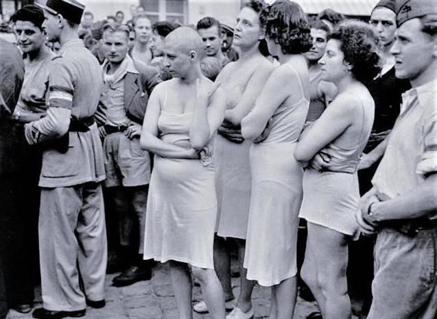 老照片：二战中对着德军笑的法国女性 战后遭到清算剃光头发游街