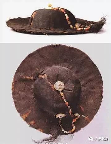 找樂：《蒙元，一个帽子横行的时代》