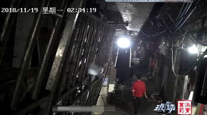 “钓鱼大盗”出没广州城中村，街坊一觉醒来手机没了