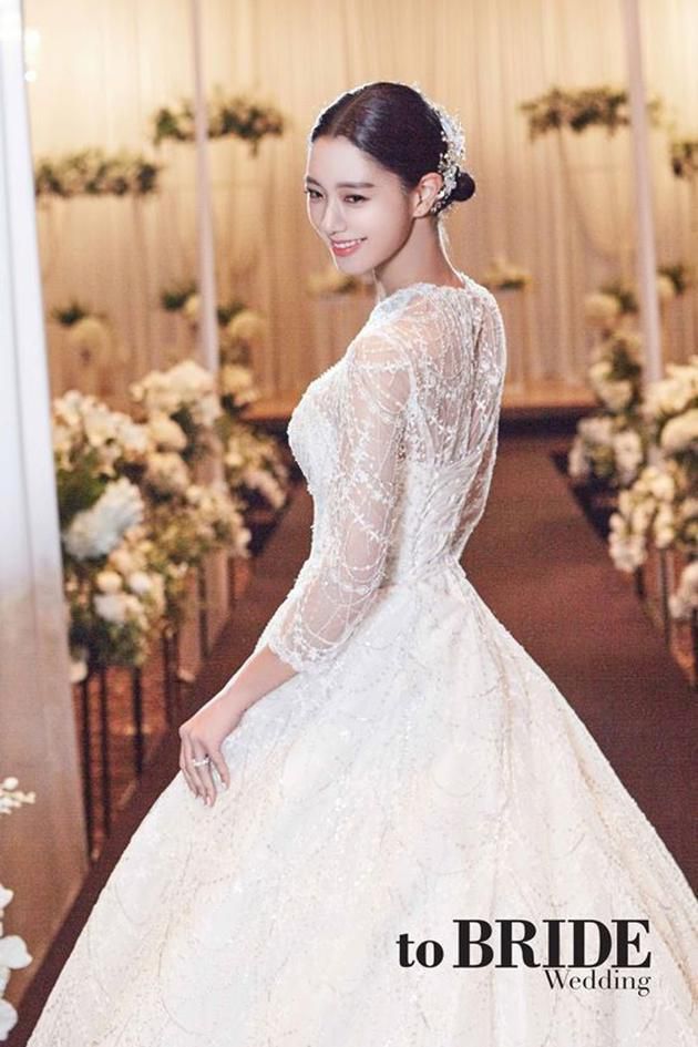 下周闪婚！33岁韩国女星克拉拉宣布嫁豪门 6日举行婚礼