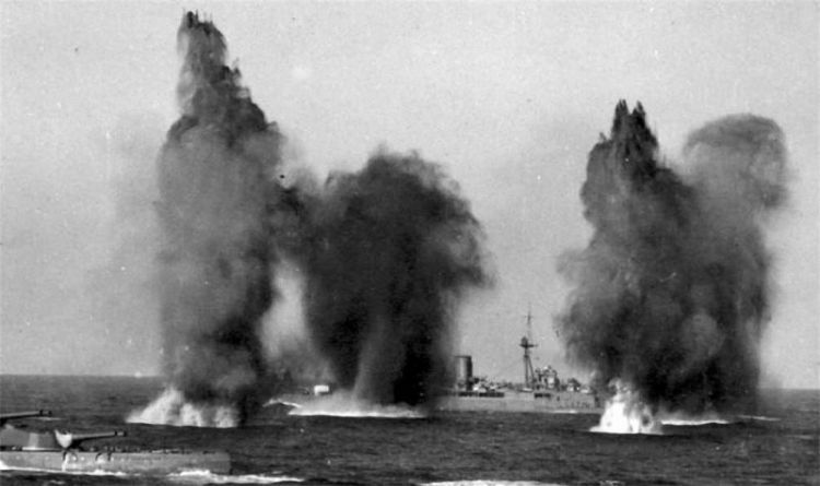 二战最怪异一幕：英国对盟友下手，法国海军几乎全军覆没