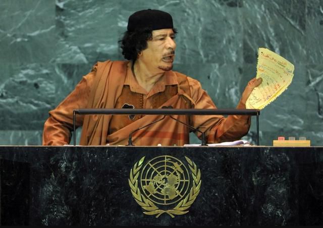 卡扎菲在苏联和中国耍大牌！勃列日涅夫没来亲迎，卡扎菲愤怒离去