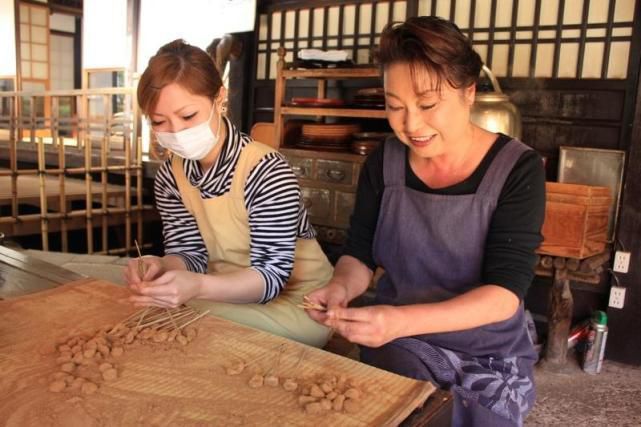 日本有家小店，一千年来只卖一种烤串：味道千年没变过