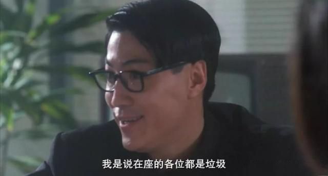 香港影坛六“恶霸”拍大合照，霸气不再，有人曾当成龙徒弟