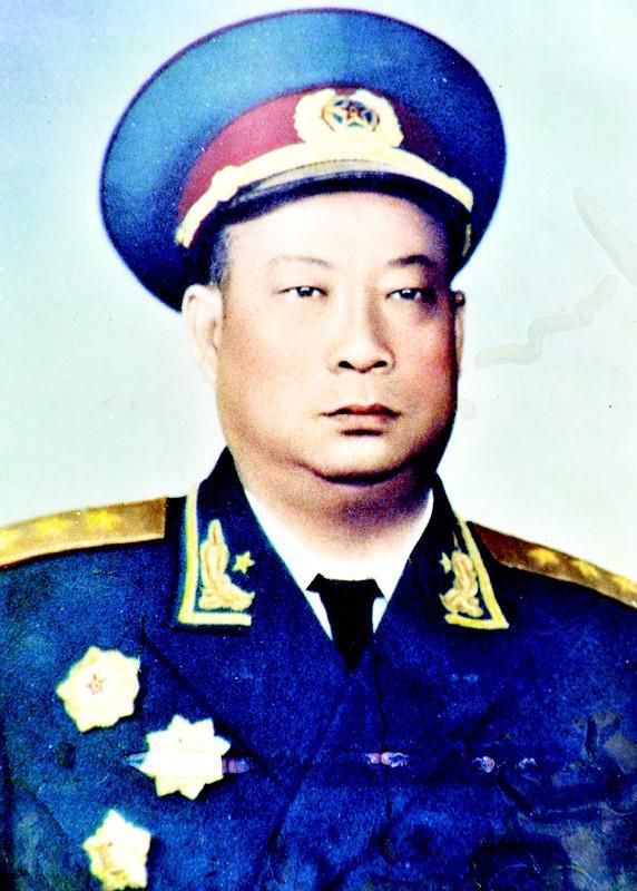 冈村宁次开天价悬赏他毛主席免他敬军礼第一个去世的开国上将