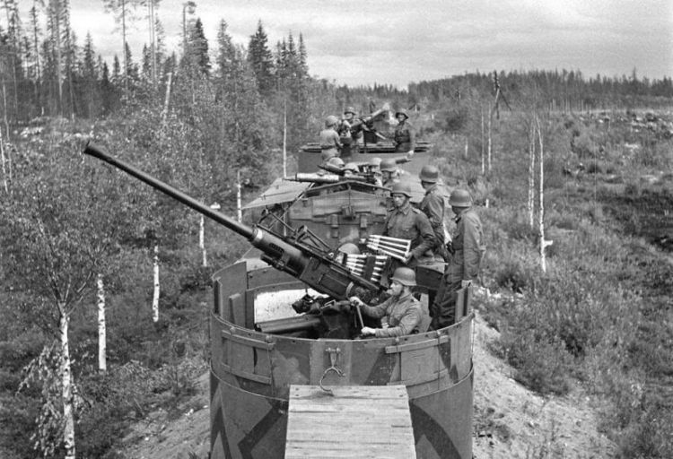 二战时北欧小国芬兰哪来的那么多先进武器装备
