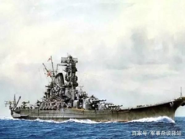 二战经典“废柴武器”大和号战列舰，除了挨炸啥都不会！