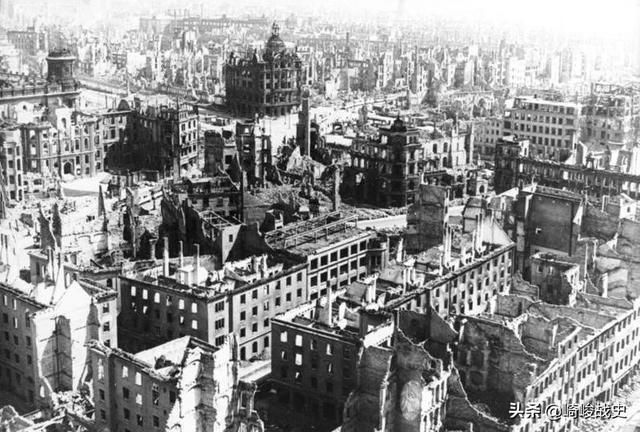 二战末期，英美对德国的德累斯顿城市大规模轰炸是否具有军事价值