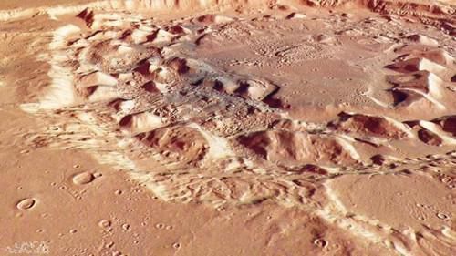 火星神秘撞击坑引科学家沉思，它到底是如何形成的？