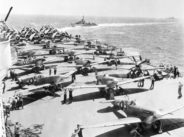 二战时的英国太平洋舰队：20余艘航母，就问日本服不服