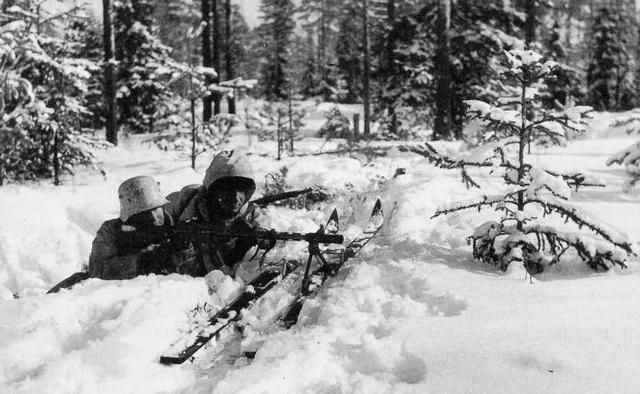 二战中的芬兰：堪称欧洲的平头哥，先后和苏德两大强国交手