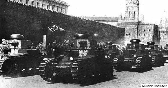 被遗忘的战争：东北军因此丧失斗志，苏联军队因此磨练了坦克战术