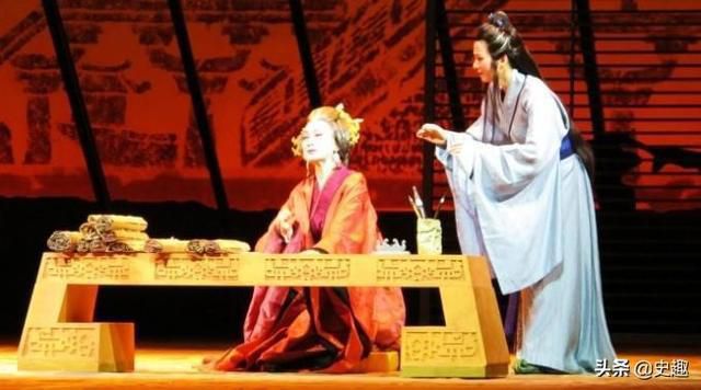 古代第一才女，东观续史，还留下一本书，被指坑害中国妇女两千年