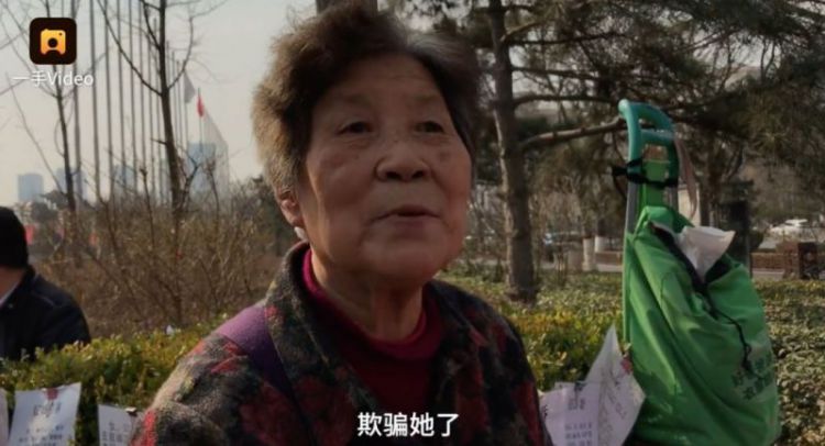 杭州相亲角，有多套房的93年女生不要车不要房，唯一一个要求电话要被打爆……你符合吗？